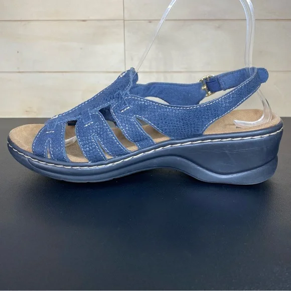 Clarks Lexi Marigold Sandals Blue Leather Women's Size 7.5 Shoes M Snakeskin - Picture 2 of 11